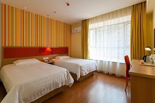 Home Inn Hangzhou Xiasha Wenyuan Road Mass Media College Exterior foto